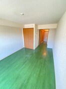 居室 エストゥディオ