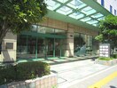 墨田横網郵便局（２F）(郵便局)まで230m ドゥーエ両国