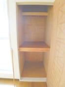 収納 シャトレ－３