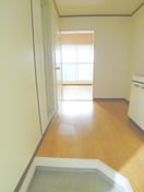 玄関 シャトレ－３