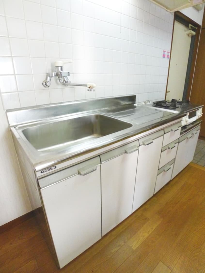 キッチン 瑤沙館（ﾖｳｻｶﾝ）