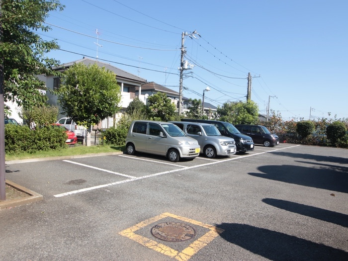駐車場 アークロイヤル湘南台