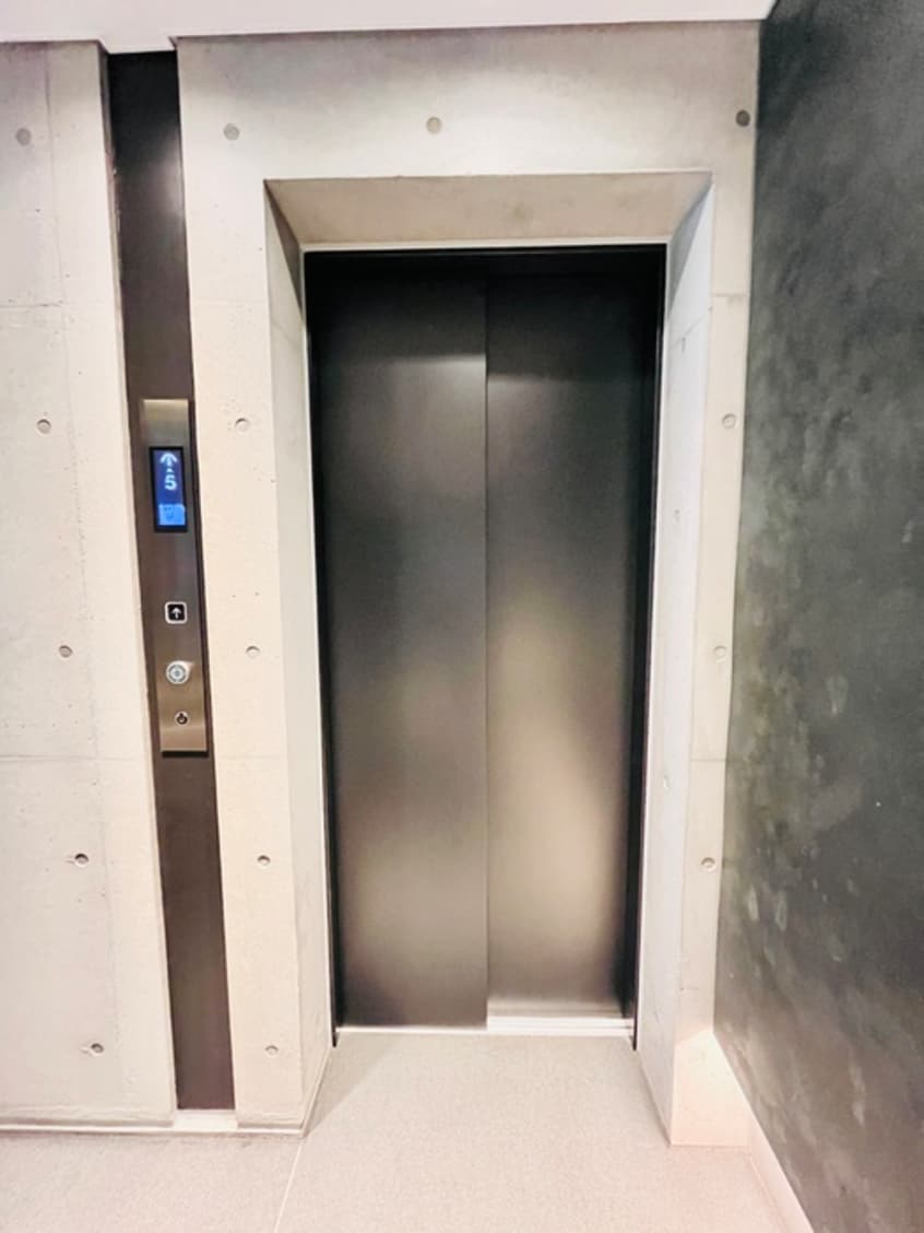 エントランス部分 ＺＯＯＭ秋葉原（1102）