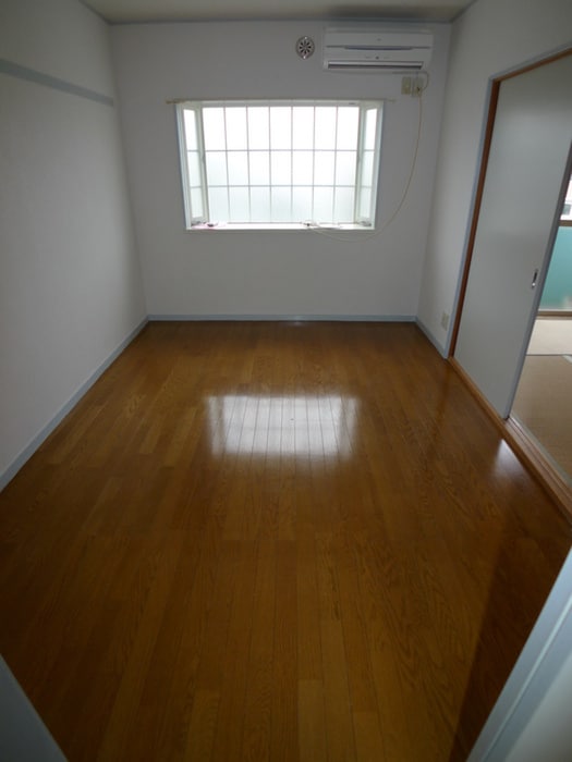 居室 フレール西川Ｂ