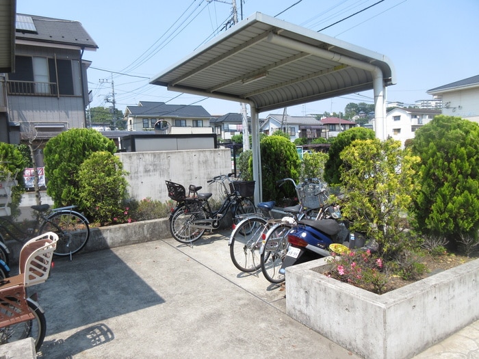 駐輪場 リリ－ハイムⅡ