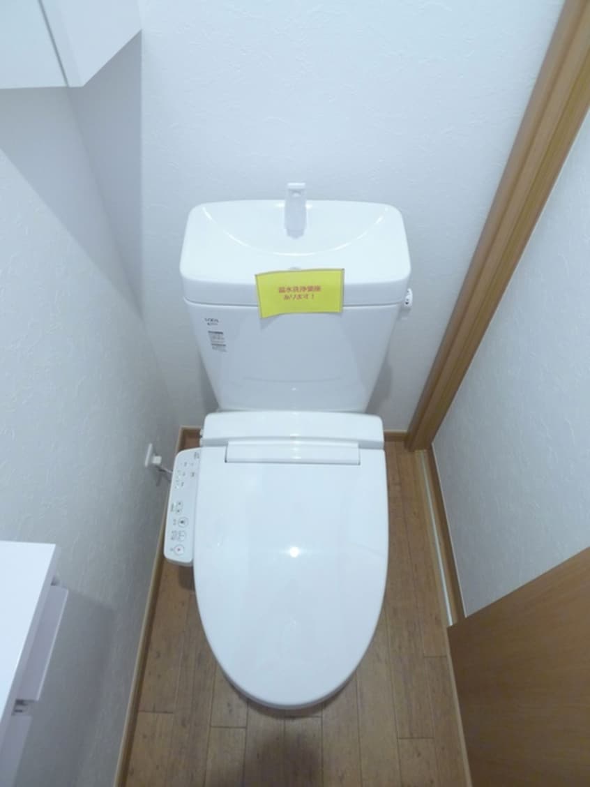 トイレ ＡＱＵＥ１１