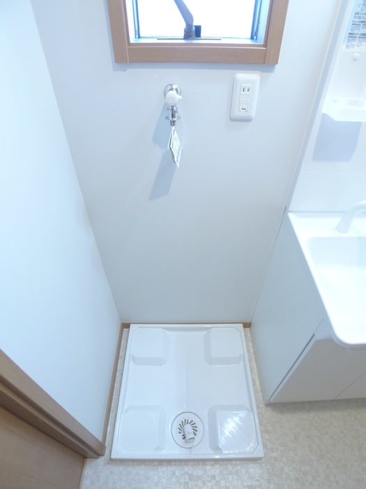 洗濯機置場 ＡＱＵＥ１１