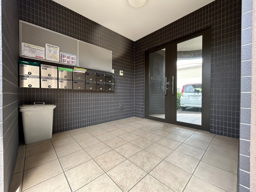 エントランス部分 パールサラン