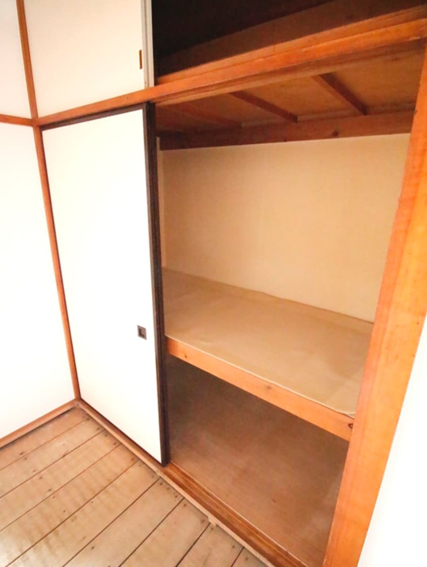 収納 セキネハイツ