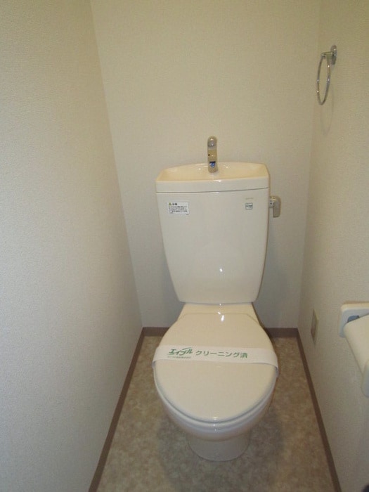 トイレ クレール南町