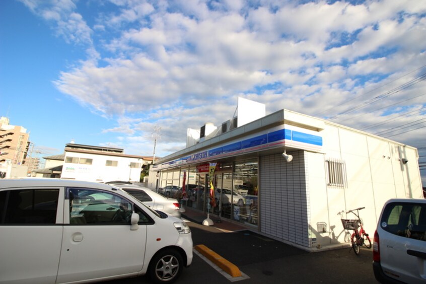 ローソン 高津末長一丁目店(コンビニ)まで498m リブリ・宮崎台