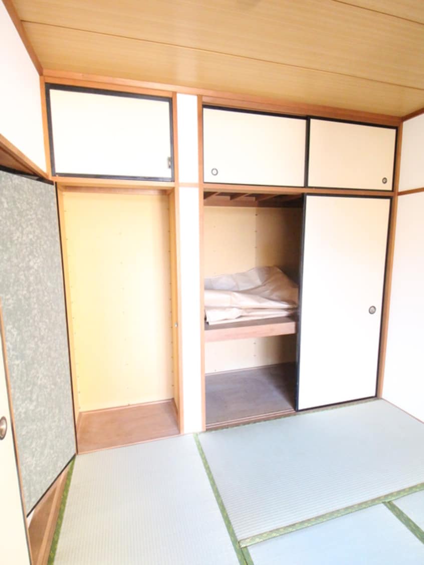収納 テラス緑ヶ丘