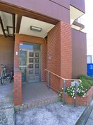 エントランス部分 ハイツ花園