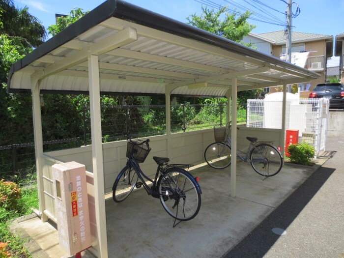 駐輪場 くりの木スクエアⅡ