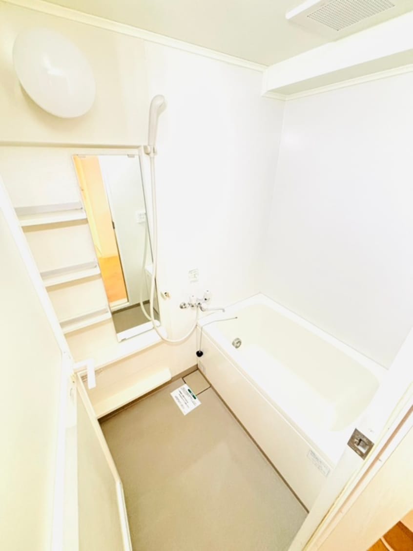 バス／シャワールーム等 Ｌａ　ｔｏｕｒ