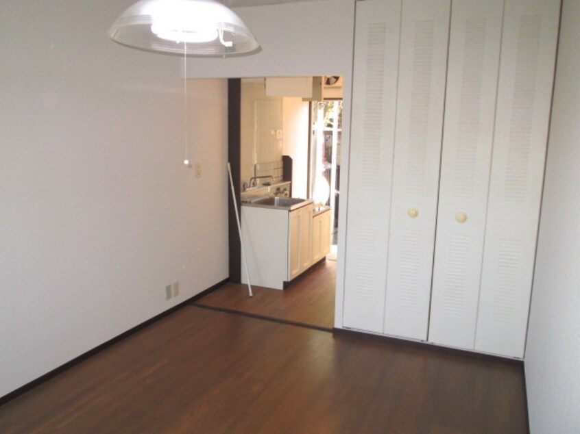 居室 ファミ－ル