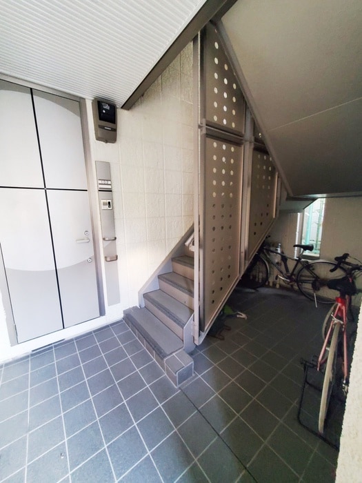 エントランス部分 パ－クメゾン本駒込