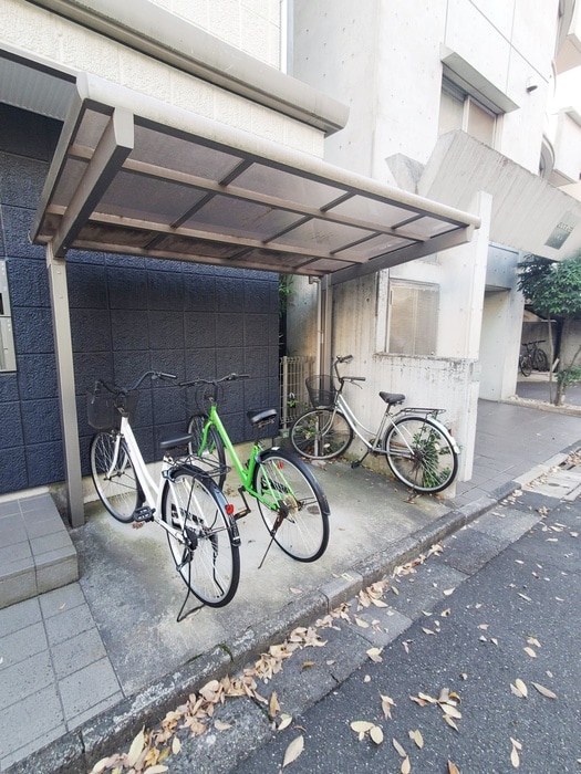 駐輪場 パ－クメゾン本駒込