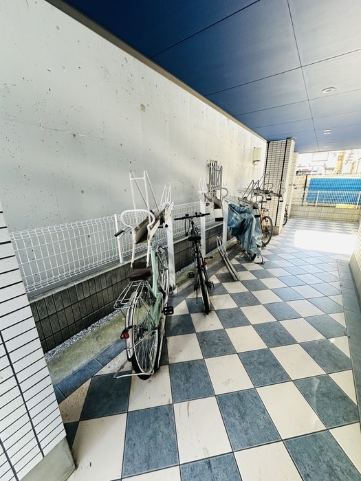 駐輪場 グランブルー森下