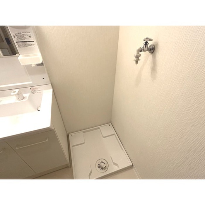 洗濯機置場 リバーサイド秀和