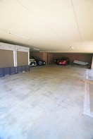 駐車場 フロレスタⅡ