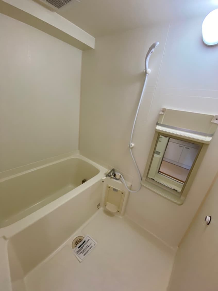 バス／シャワールーム等 グレ－トリヴァ－