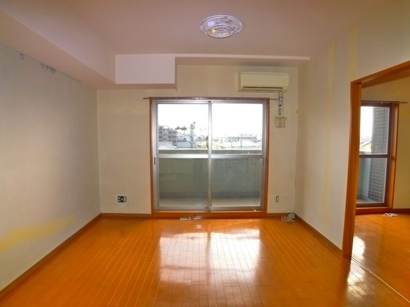 居室 グレースコート市川妙典