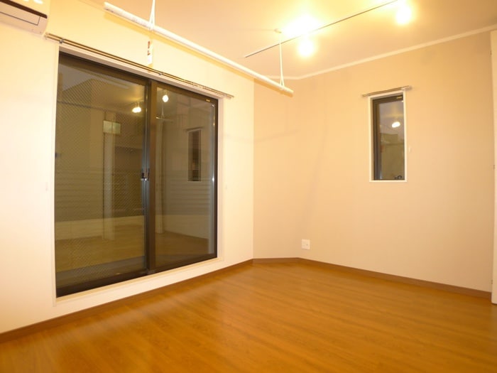 居室 グリシーヌ新田