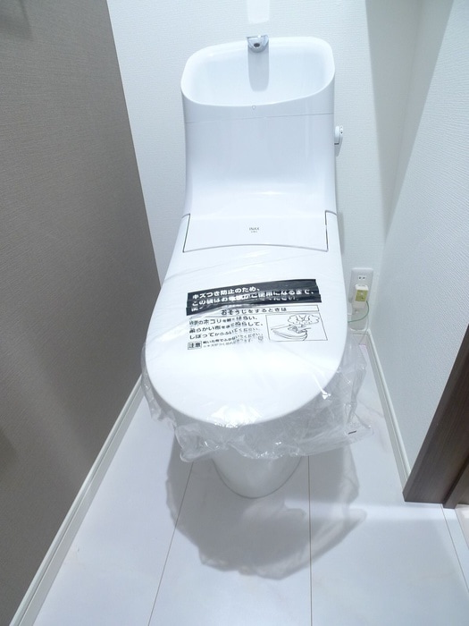 トイレ グリシーヌ新田