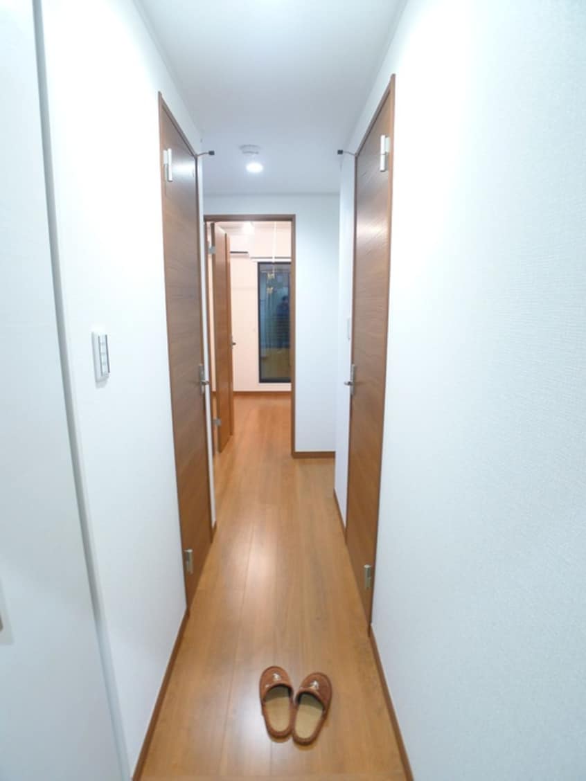 廊下 グリシーヌ新田