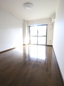 居室 エステート共和