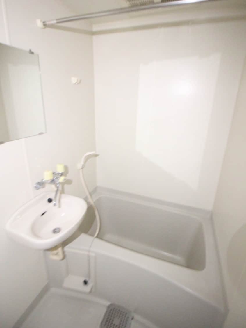 バス／シャワールーム等 エステート共和