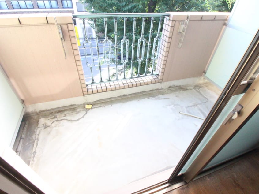 ベランダ・バルコニー エステート共和