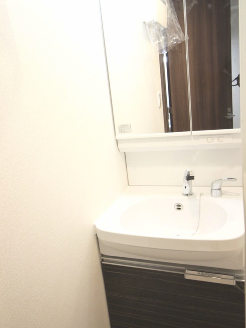 トイレ ﾌﾟﾚｻﾝｽ ｼﾞｪﾈ 浅草EAST(603)