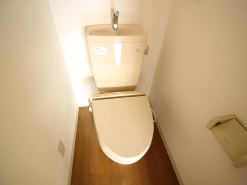 トイレ クレスト北町イ－スト