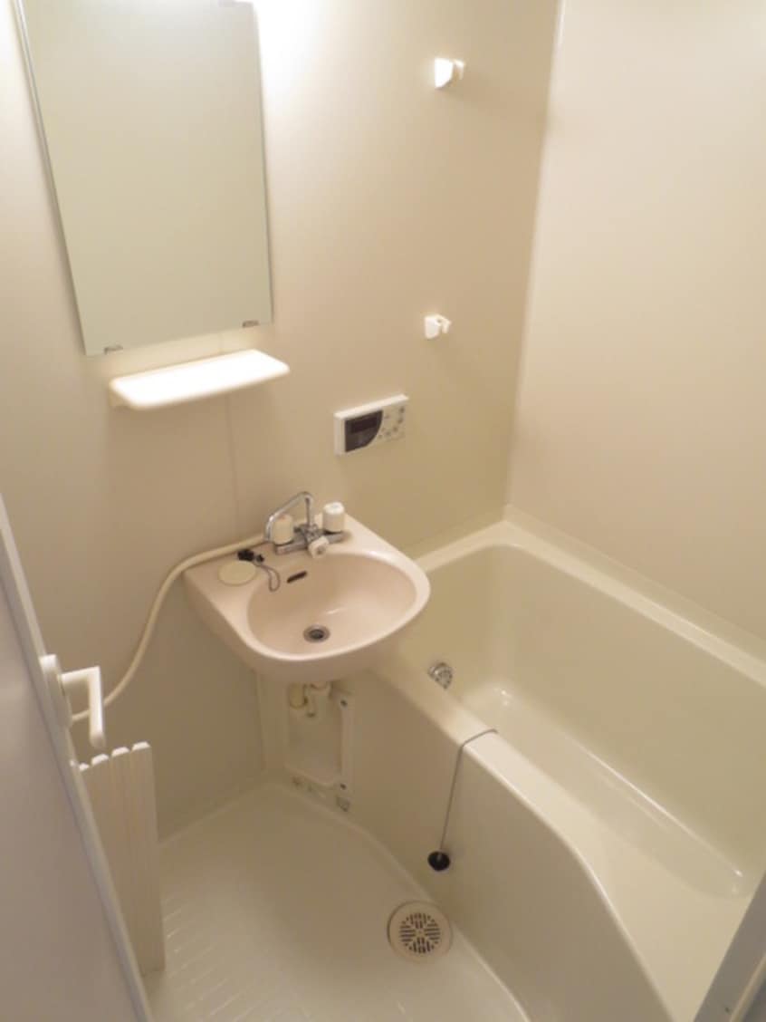 バス／シャワールーム等 第２岡田ビル