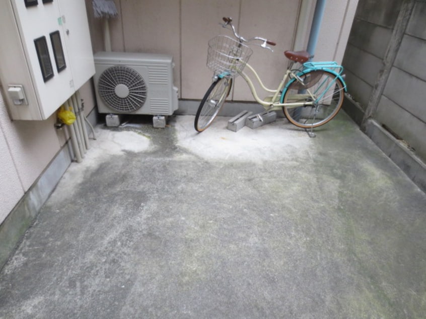 駐輪場 第２岡田ビル