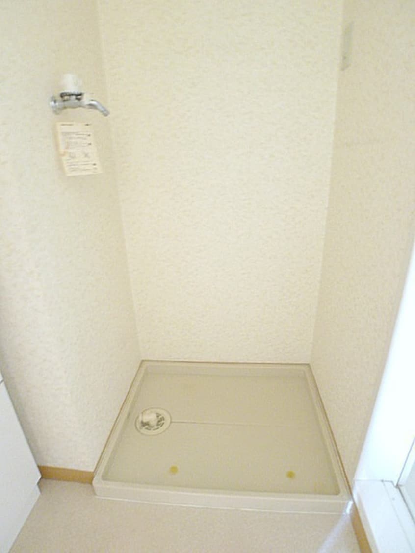 洗濯機置場 ＬＥＯ伍拾伍番館