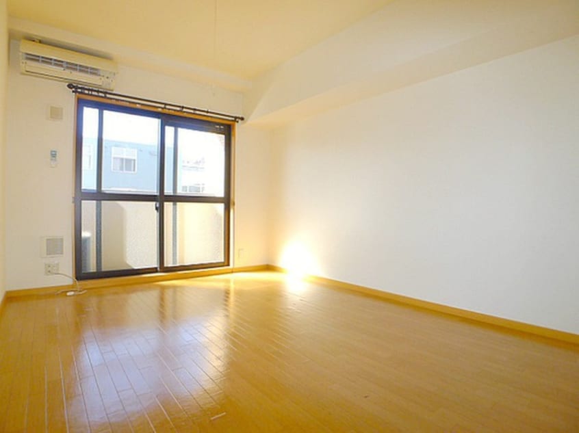 室内からの展望 ＬＥＯ伍拾伍番館