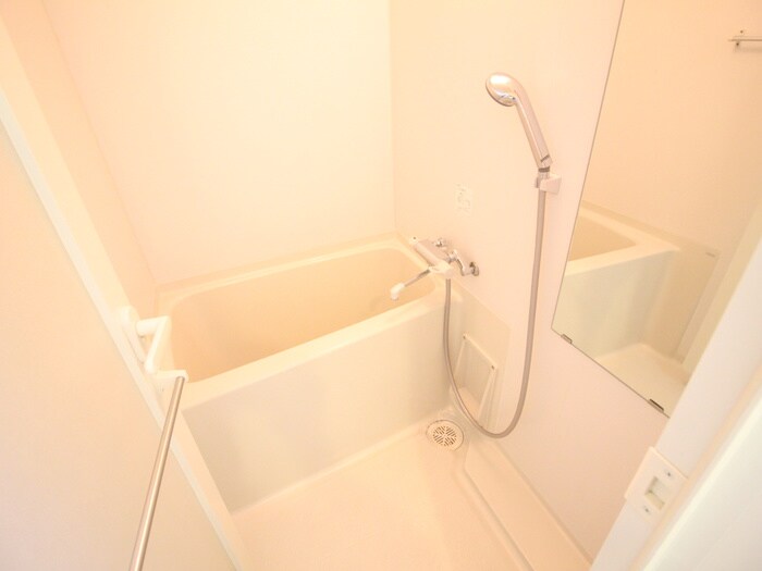 バス／シャワールーム等 ドゥーエ新川崎