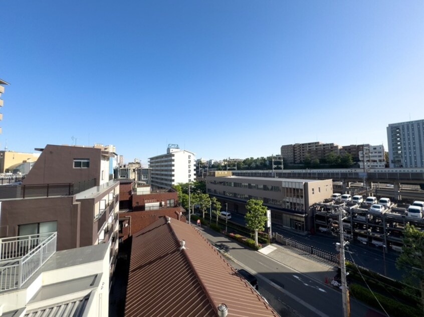 室内からの展望 早川住建田端マンション