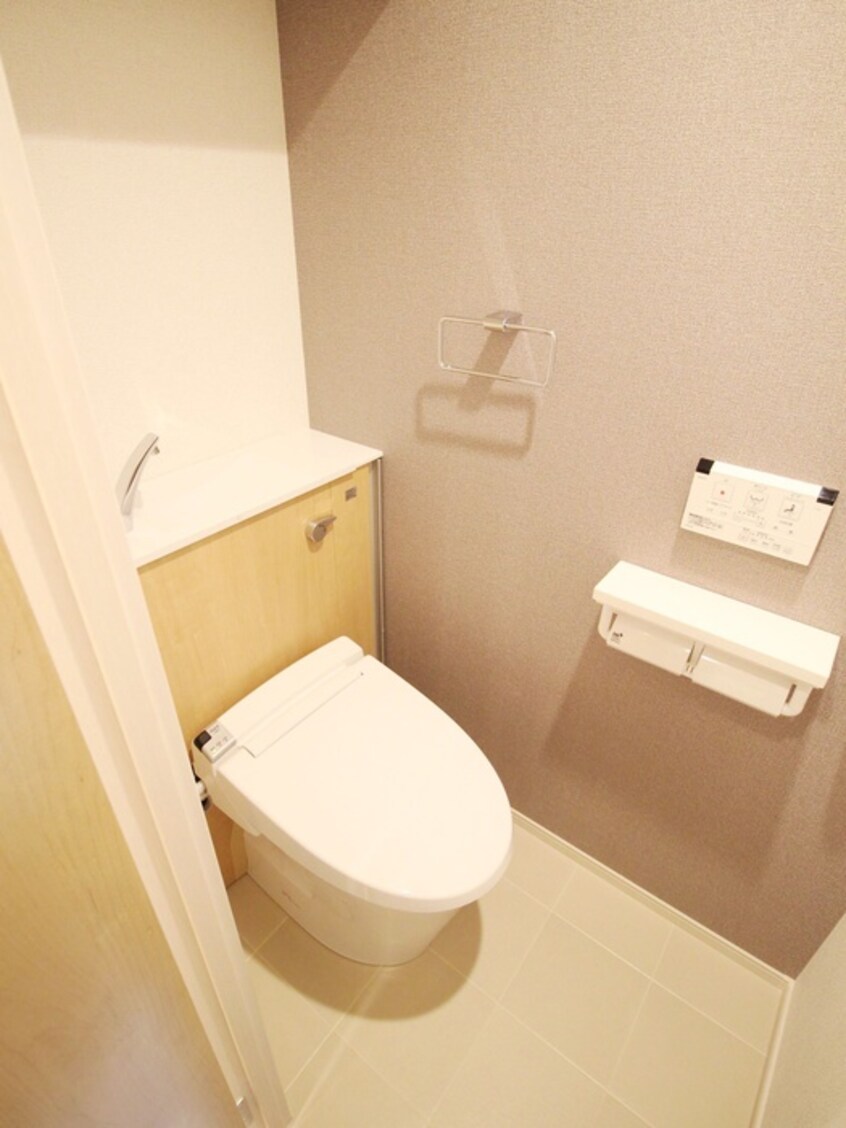 トイレ スアヴィス舎人