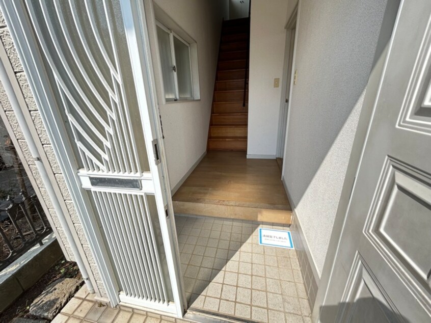 玄関 岩崎ハイツ