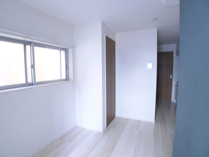 居室 MELDIA行徳
