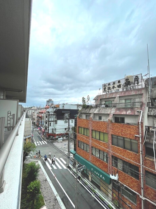 室内からの展望 クロスレジデンス東十条