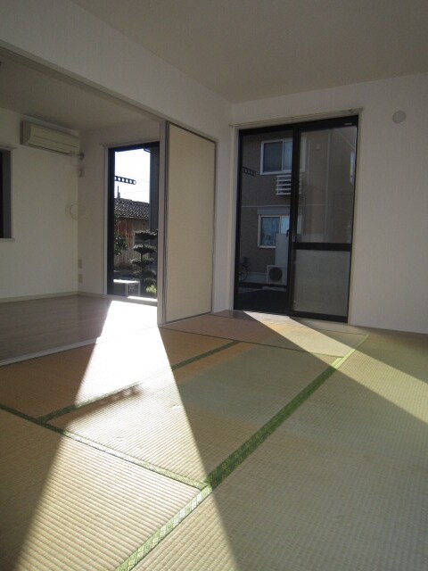 居室 アンソレイエ