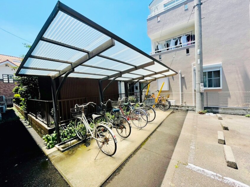 駐輪場 セゾン ドゥー