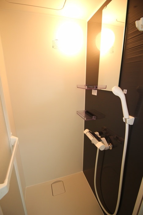 バス／シャワールーム等 アライハイツ