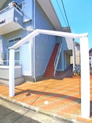 エントランス部分 テラス今川Ａ
