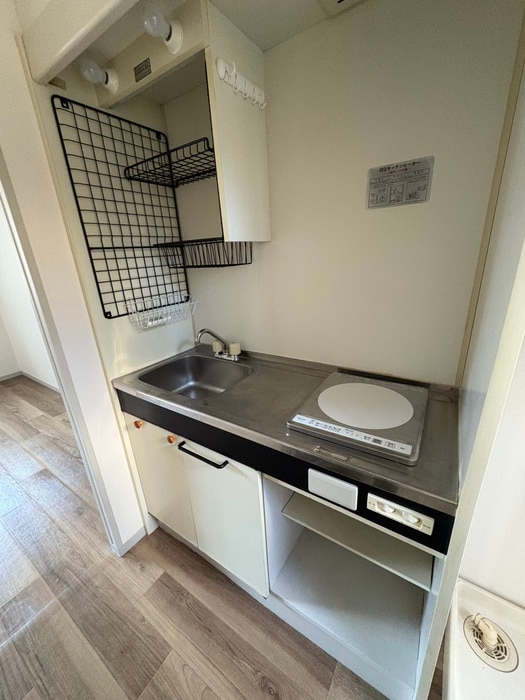 キッチン サンステップ　Ｂ